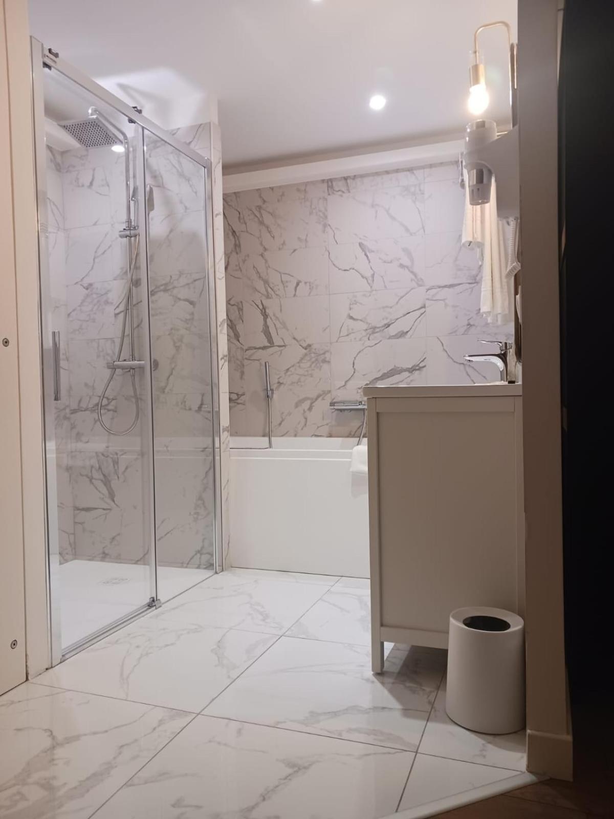 Touraco Bed & Breakfast Villars-les-Dombes Ngoại thất bức ảnh